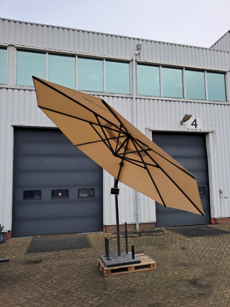 dee16d91-5f0f-4598-aef4-bcfda00002e4